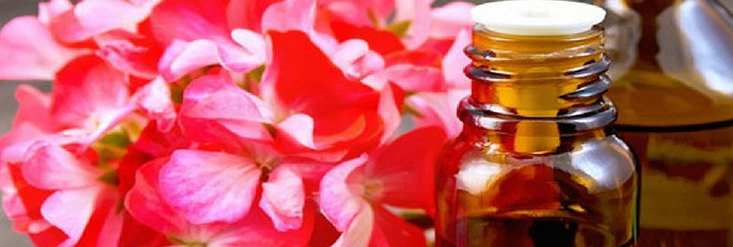 Image essential oil bottle