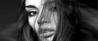 image link to article about post menopausal skin problems